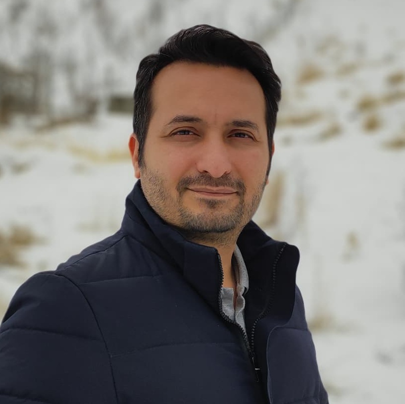 تصویر آقای آیدین خوشنویس حسینی عکس آقای آیدین خوشنویس حسینی